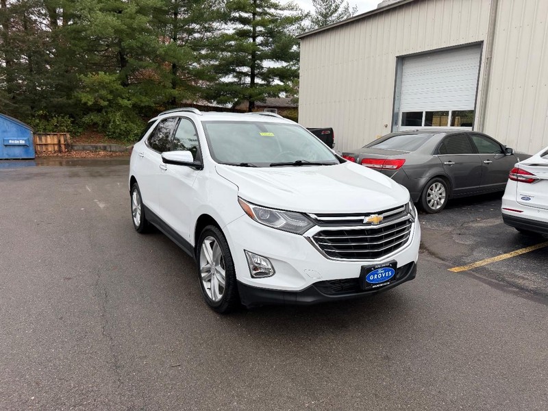 Chevrolet Equinox Vehicle Full-screen Gallery Image 03