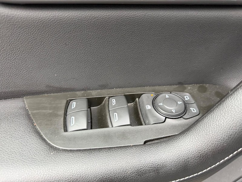 Chevrolet Blazer Vehicle Full-screen Gallery Image 19