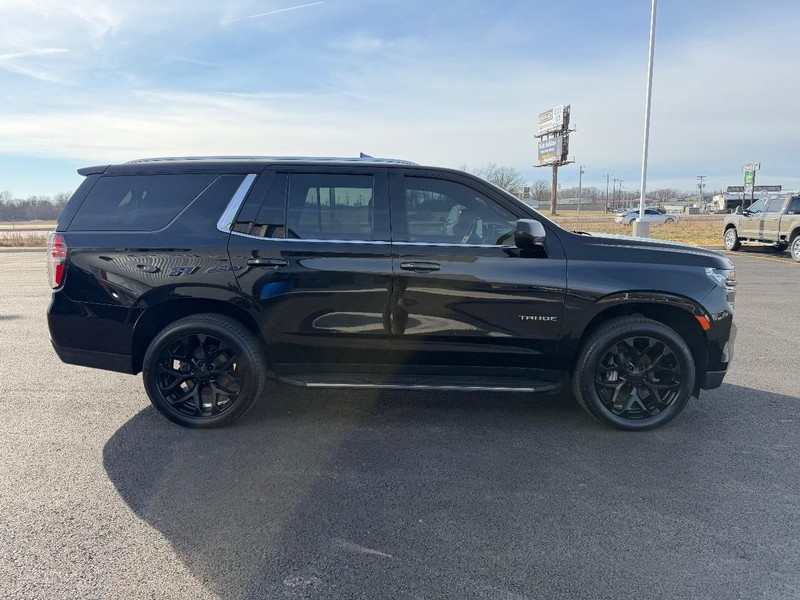 Chevrolet Tahoe Vehicle Full-screen Gallery Image 04