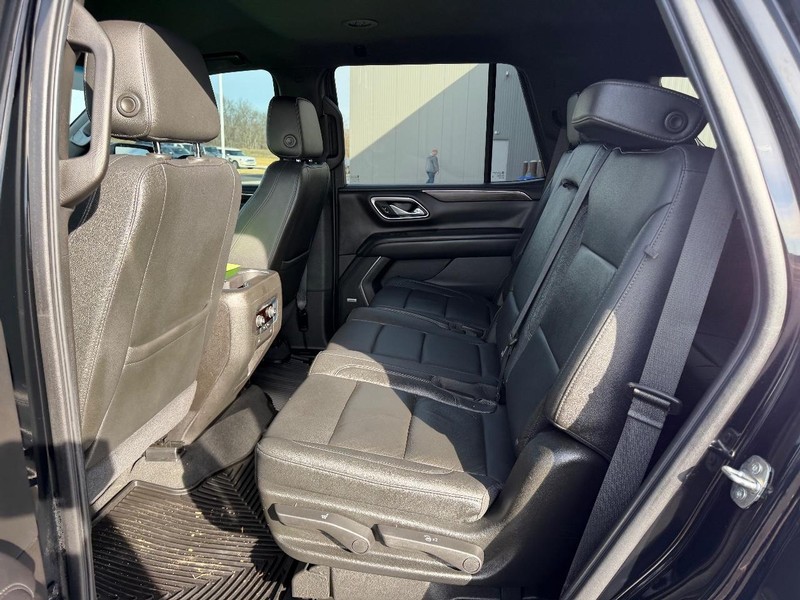 Chevrolet Tahoe Vehicle Full-screen Gallery Image 11