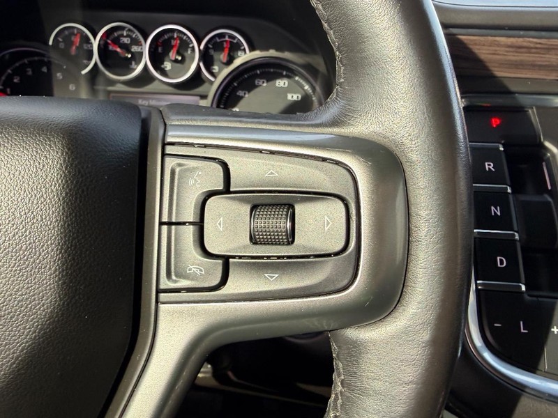 Chevrolet Tahoe Vehicle Full-screen Gallery Image 16