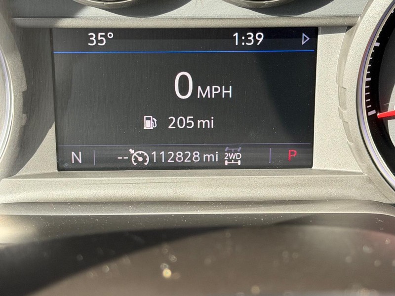 Chevrolet Tahoe Vehicle Full-screen Gallery Image 24