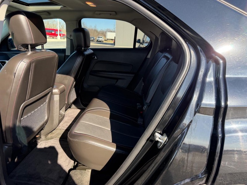 Chevrolet Equinox Vehicle Full-screen Gallery Image 10