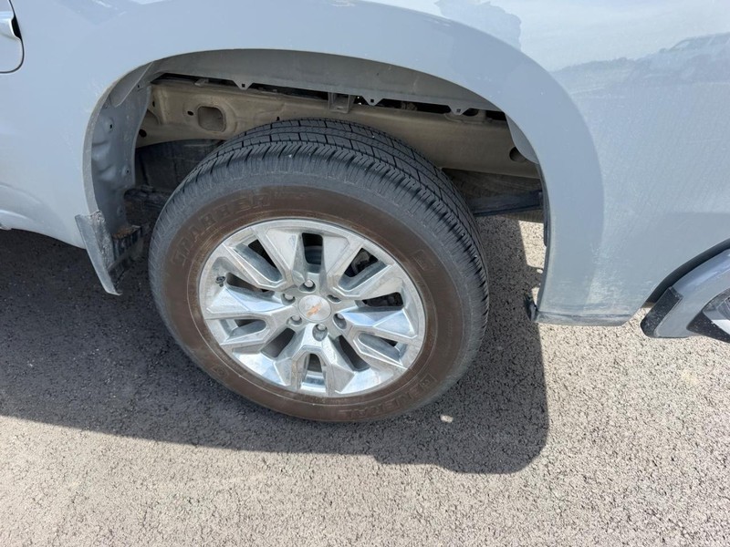 Chevrolet Silverado 1500 Vehicle Full-screen Gallery Image 08