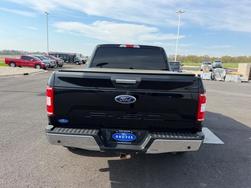 Ford F-150 Vehicle Full-screen Gallery Image 06