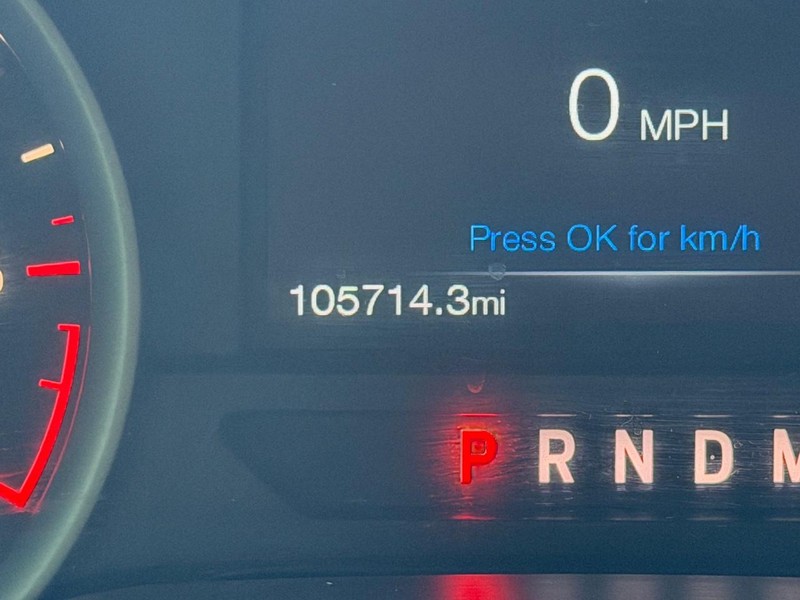 Ford F-150 Vehicle Full-screen Gallery Image 19