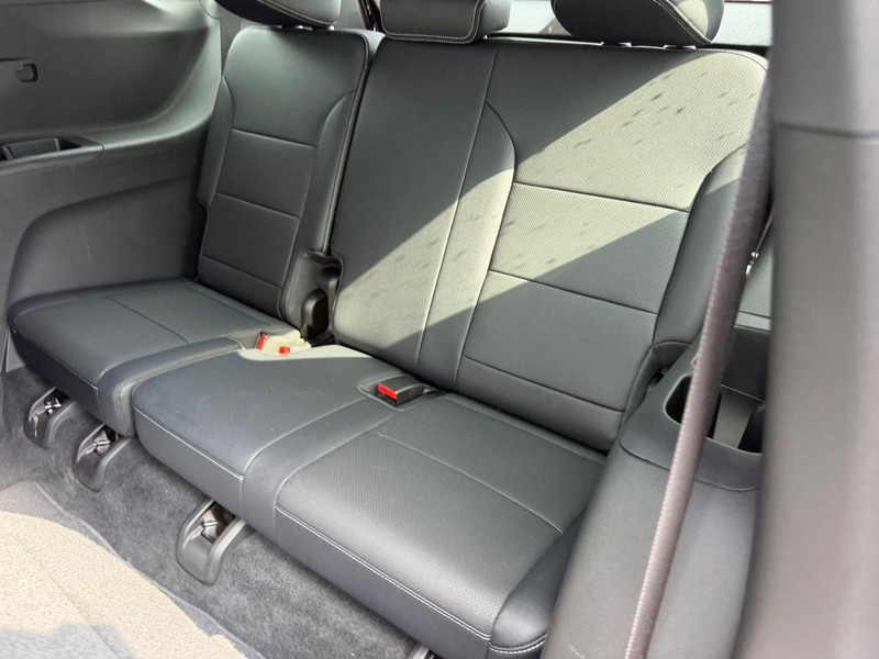 Chevrolet Traverse Vehicle Full-screen Gallery Image 10