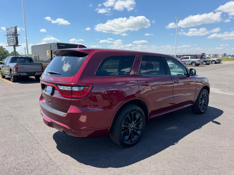 Dodge Durango Vehicle Full-screen Gallery Image 05
