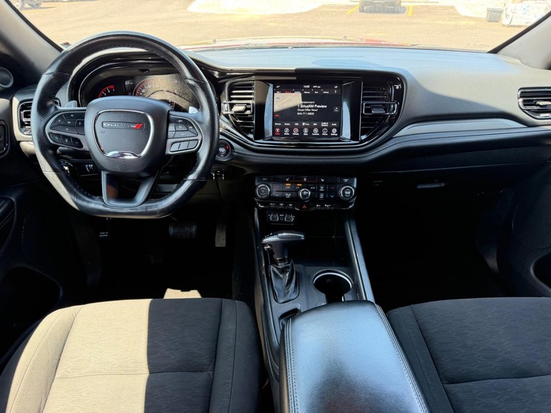 Dodge Durango Vehicle Full-screen Gallery Image 14