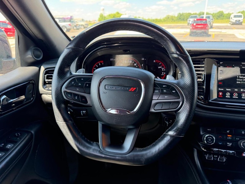 Dodge Durango Vehicle Full-screen Gallery Image 15