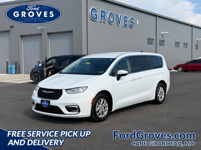 Cape Girardeau MO 2023 Chrysler Pacifica more details - chrysler pacifica