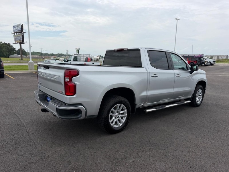 Chevrolet Silverado 1500 Vehicle Full-screen Gallery Image 05