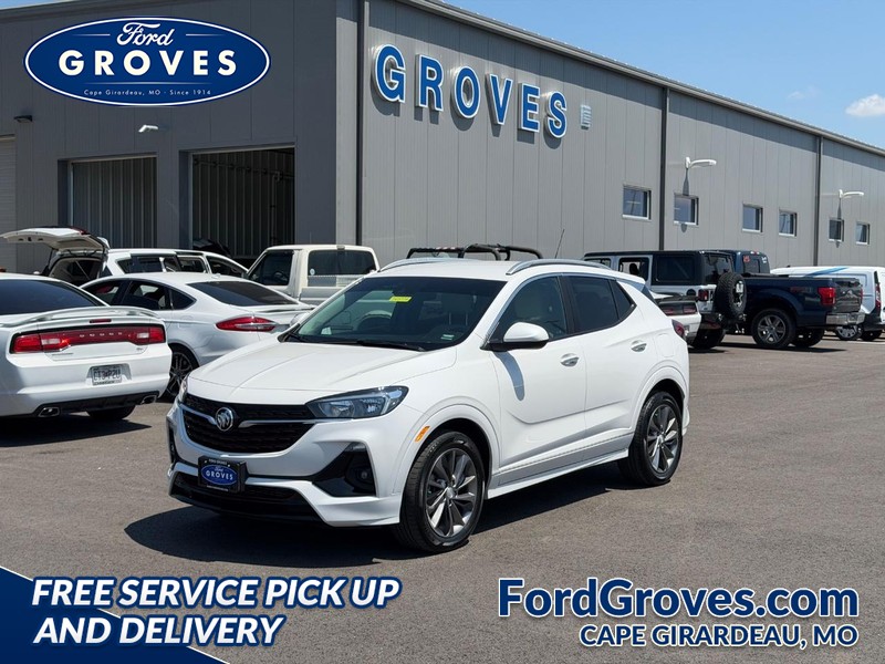 Buick Encore GX Vehicle Full-screen Gallery Image 01