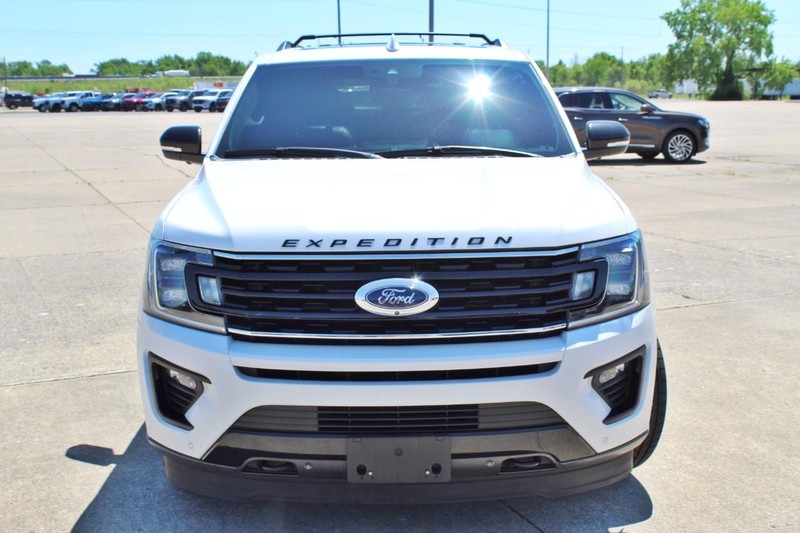 2020 Ford Expedition Max Limited photo