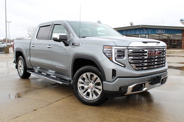 Used 2024 GMC Sierra 1500 Denali with VIN 3GTUUGED6RG174772 for sale in Salem, IL