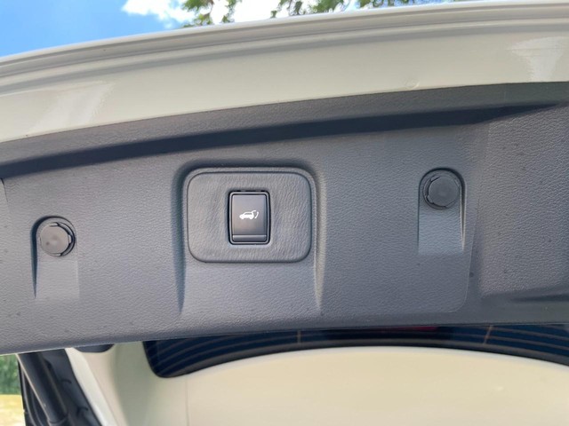 2024 Nissan Murano Platinum - Photo 17