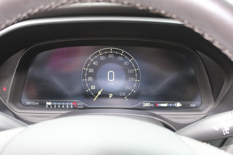 Cadillac CT4 Vehicle Full-screen Gallery Image 28