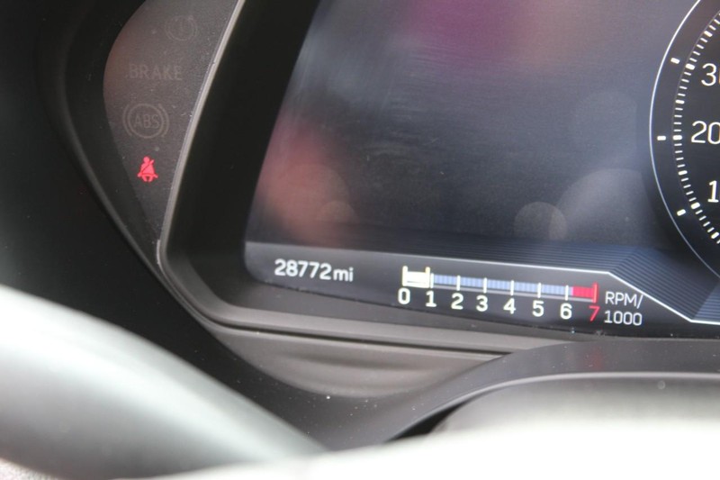 Cadillac CT4 Vehicle Full-screen Gallery Image 29