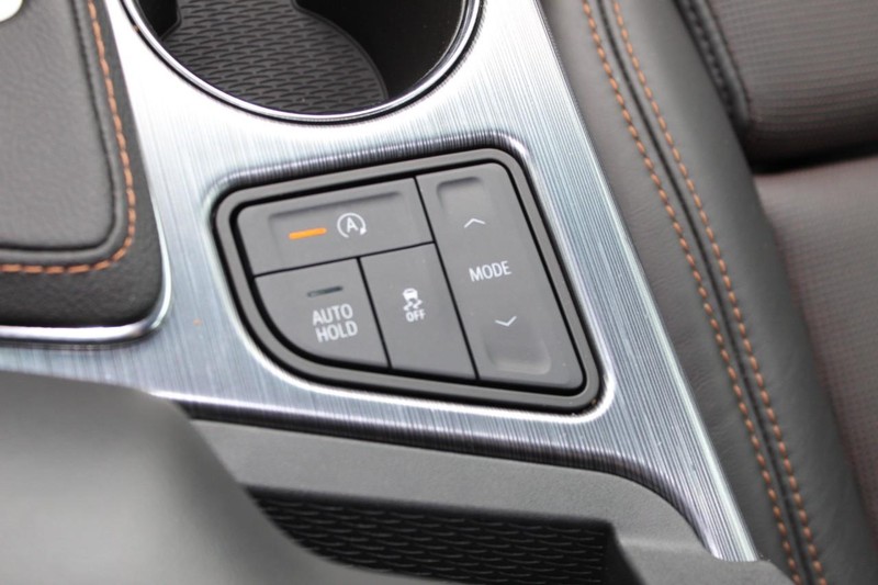 Cadillac CT4 Vehicle Full-screen Gallery Image 39