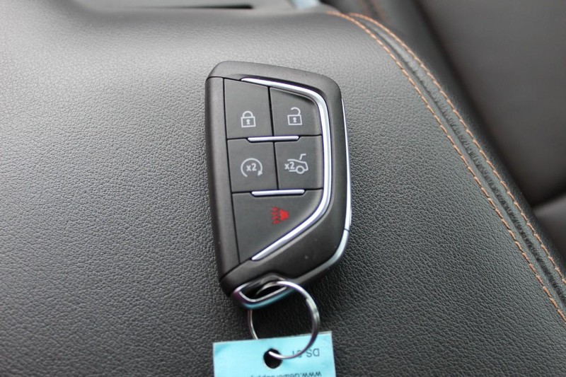 Cadillac CT4 Vehicle Full-screen Gallery Image 40