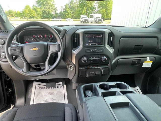 2024 Chevrolet Silverado 1500 Custom - Photo 20