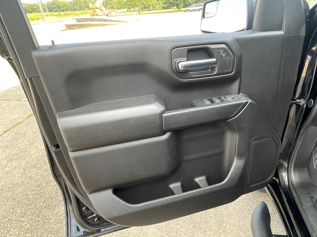 2024 Chevrolet Silverado 1500 Custom - Photo 25