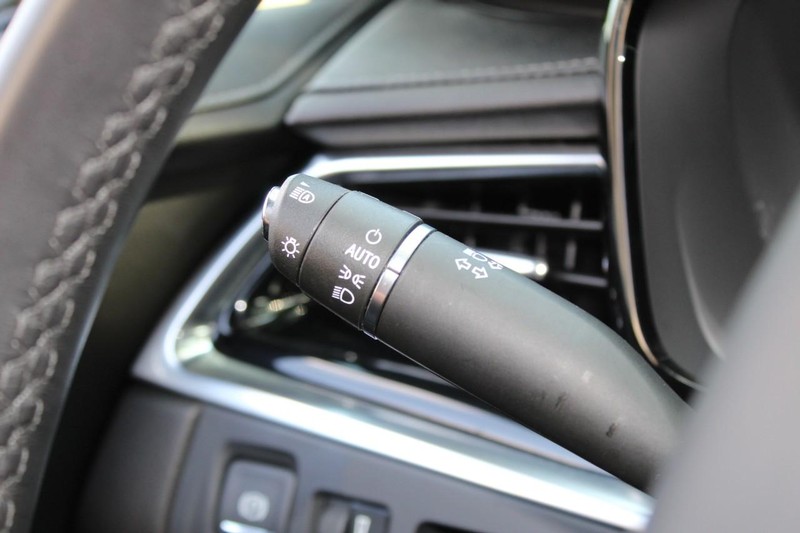 Cadillac XT6 Vehicle Full-screen Gallery Image 36