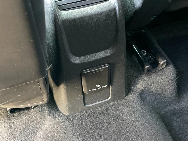 Buick Encore Vehicle Full-screen Gallery Image 14