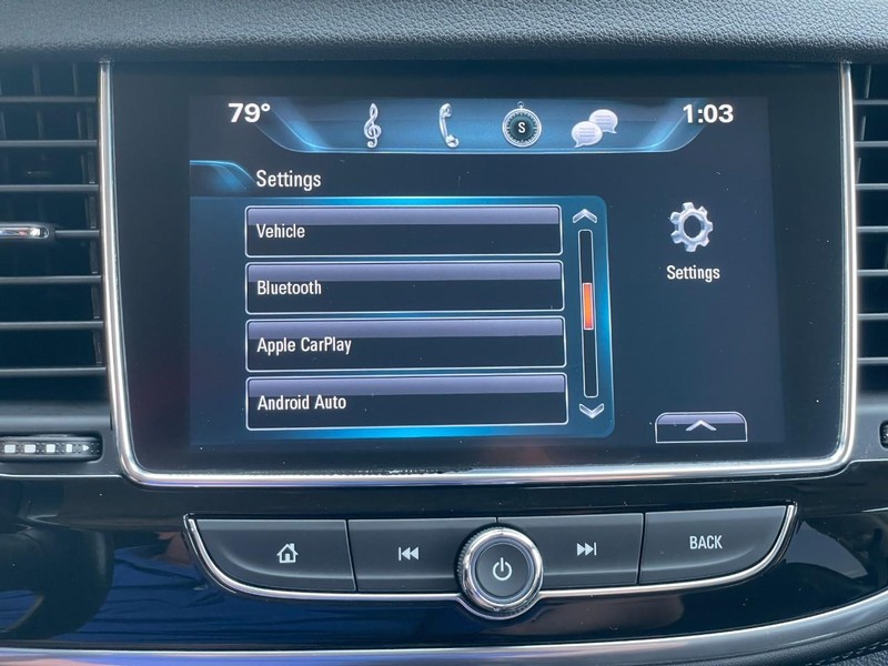 Buick Encore Vehicle Full-screen Gallery Image 36