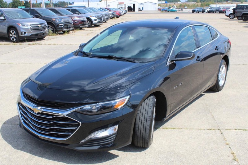 Chevrolet Malibu Vehicle Full-screen Gallery Image 07