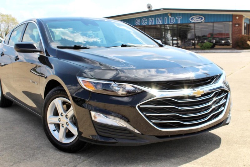 Chevrolet Malibu Vehicle Full-screen Gallery Image 08