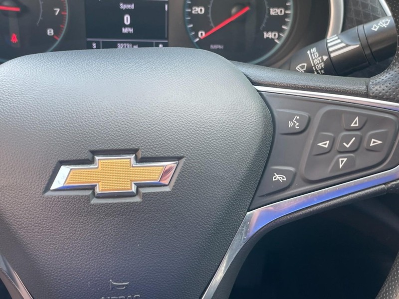 Chevrolet Malibu Vehicle Full-screen Gallery Image 23