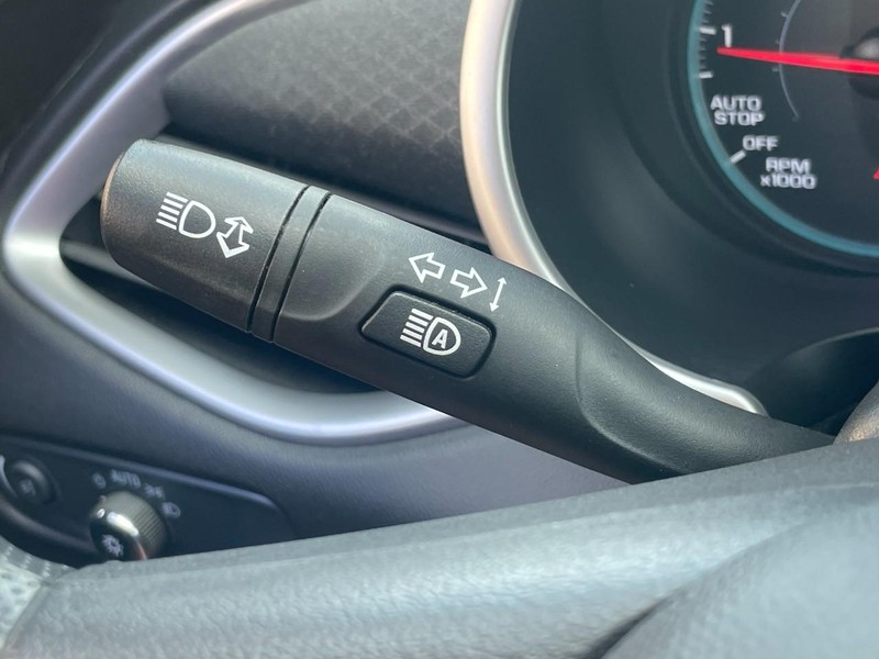 Chevrolet Malibu Vehicle Full-screen Gallery Image 24