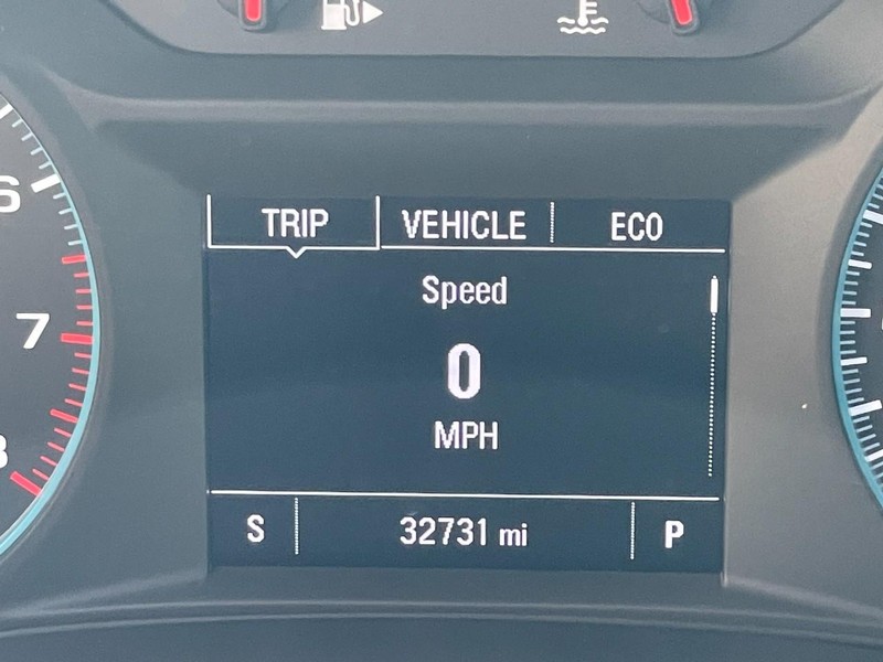 Chevrolet Malibu Vehicle Full-screen Gallery Image 27