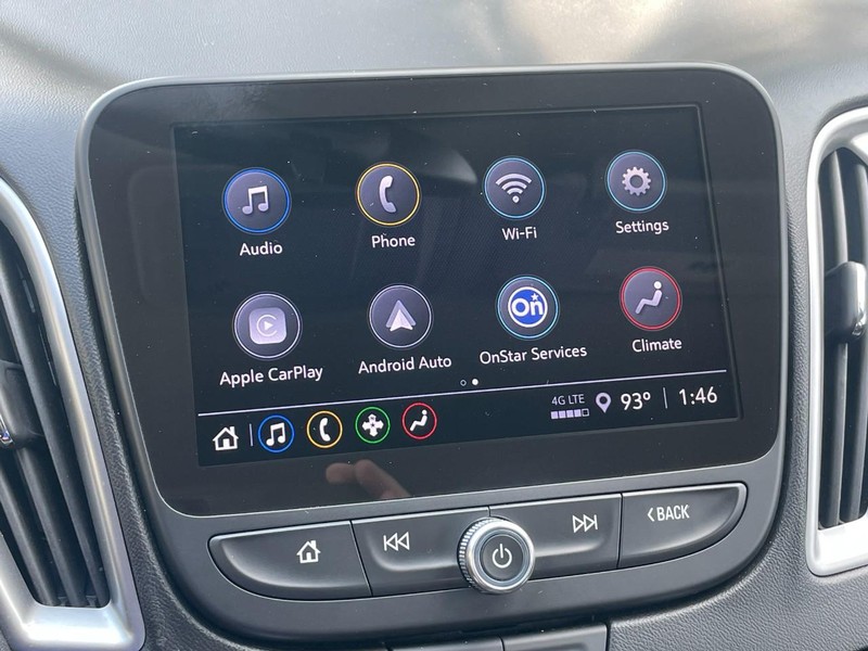 Chevrolet Malibu Vehicle Full-screen Gallery Image 31