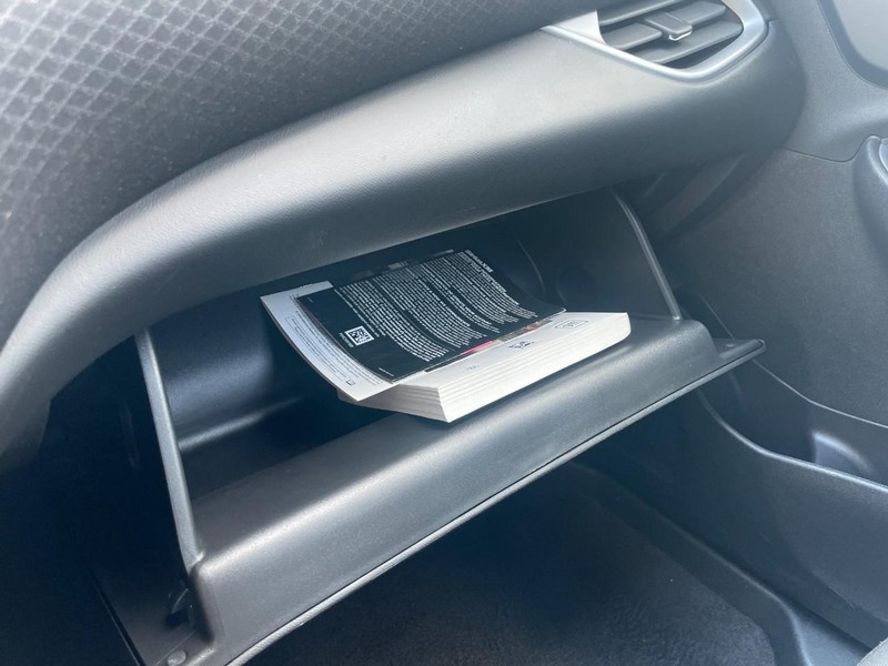 Chevrolet Malibu Vehicle Full-screen Gallery Image 37