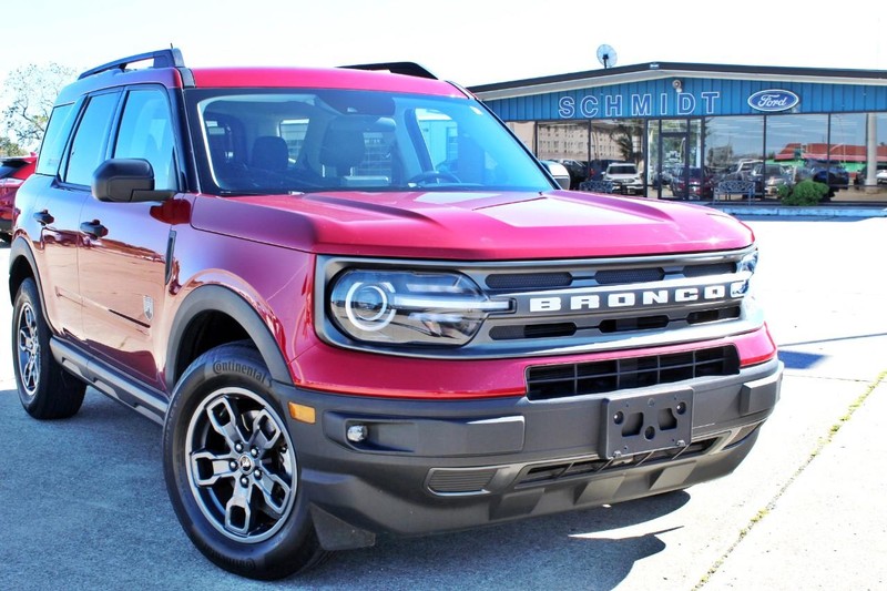 Ford Bronco Sport Vehicle Full-screen Gallery Image 08