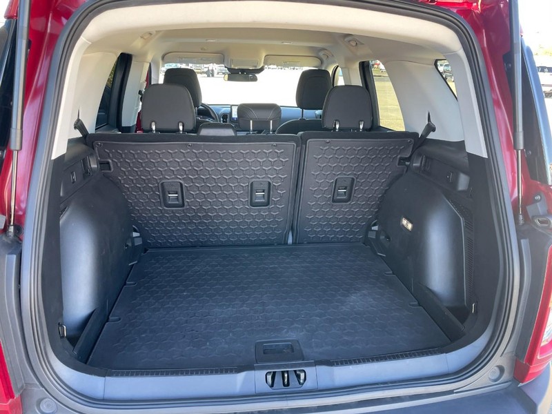 Ford Bronco Sport Vehicle Full-screen Gallery Image 14