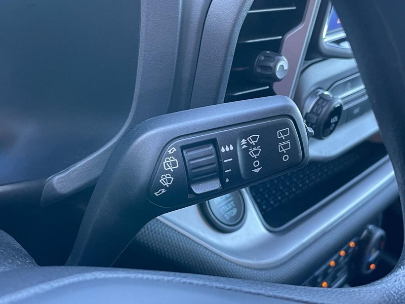 Ford Bronco Sport Vehicle Full-screen Gallery Image 33