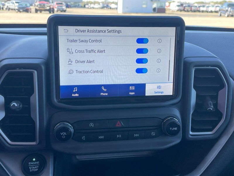 Ford Bronco Sport Vehicle Full-screen Gallery Image 43