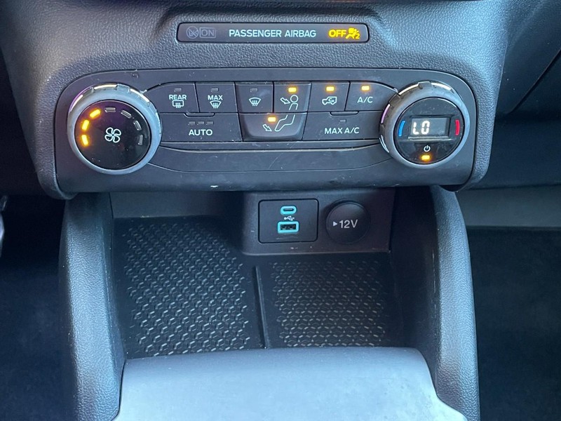 Ford Bronco Sport Vehicle Full-screen Gallery Image 46