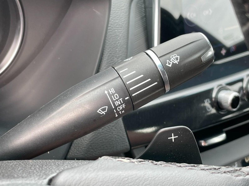 Cadillac CT4 Vehicle Full-screen Gallery Image 26