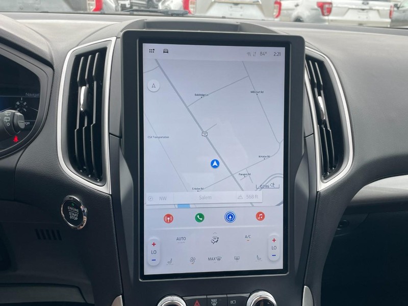 Ford Edge Vehicle Full-screen Gallery Image 32