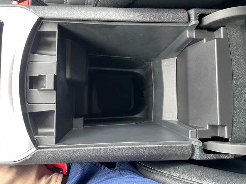 Ford Edge Vehicle Full-screen Gallery Image 42