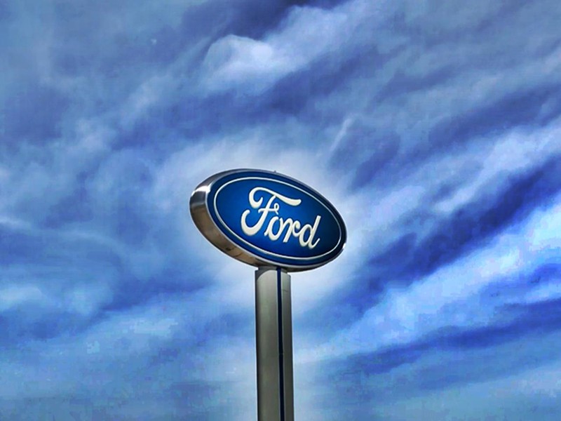 Ford Edge Vehicle Full-screen Gallery Image 48