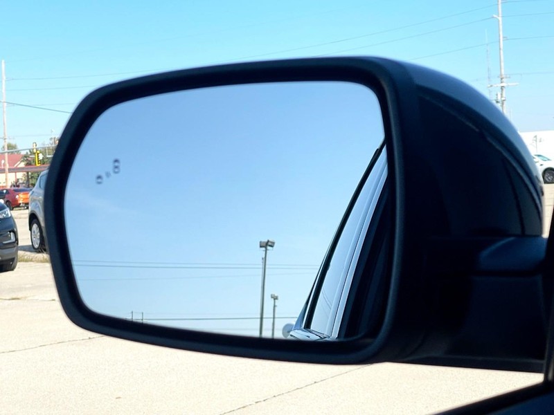 Ford Edge Vehicle Full-screen Gallery Image 33