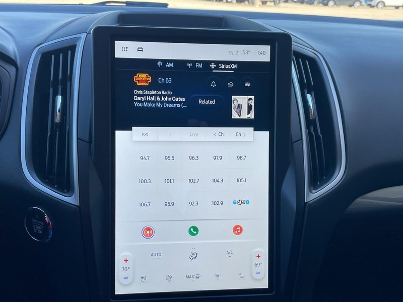 Ford Edge Vehicle Full-screen Gallery Image 34