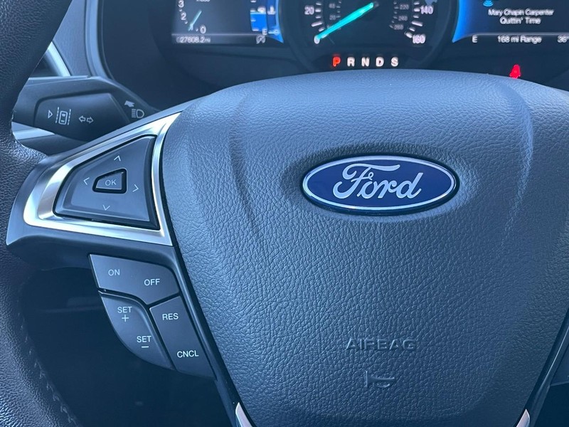 Ford Edge Vehicle Full-screen Gallery Image 26