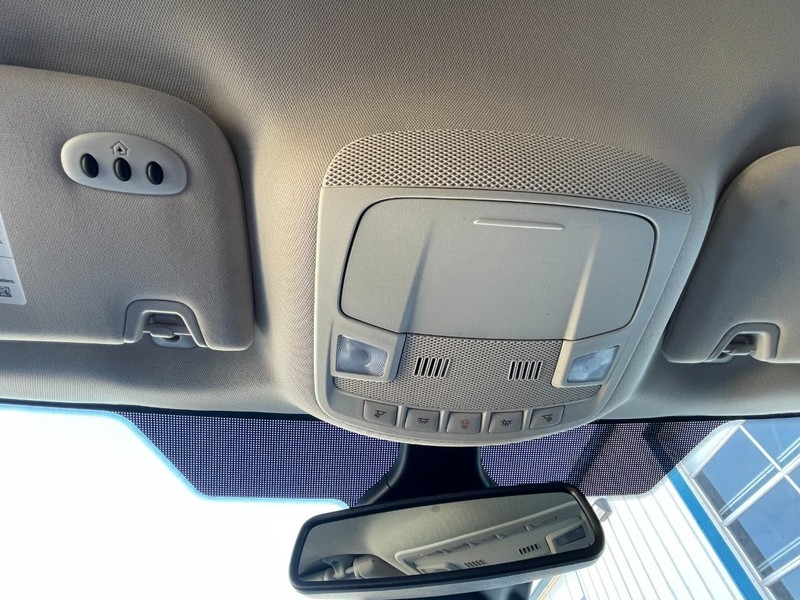 Ford Edge Vehicle Full-screen Gallery Image 45