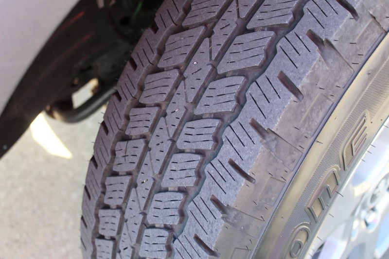 Ford Bronco Vehicle Full-screen Gallery Image 09